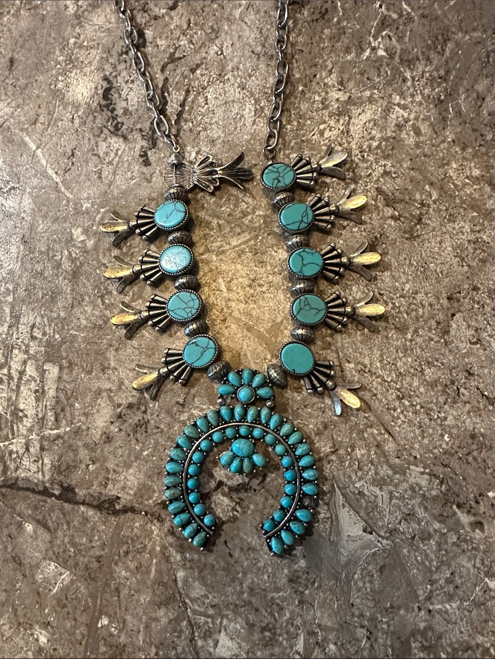 Western necklace